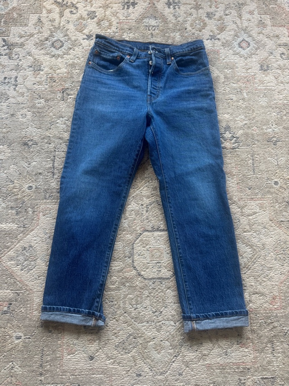 Levi's Women's Cropped Straight-Leg Jeans in Blue